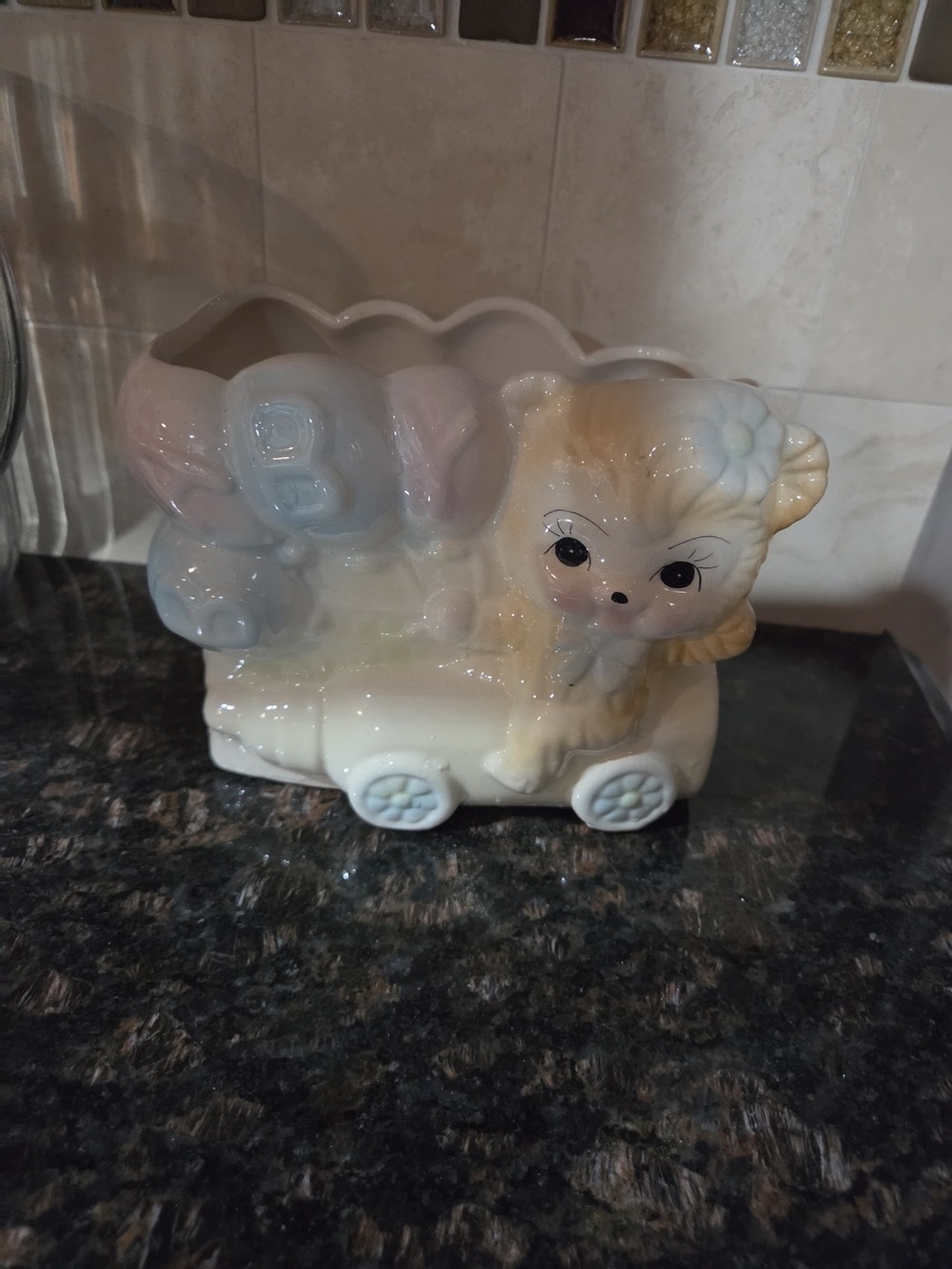 Cute Vintage Ceramic Lamb Planter - Cream and Pale Yellow - Picture 2 of 4